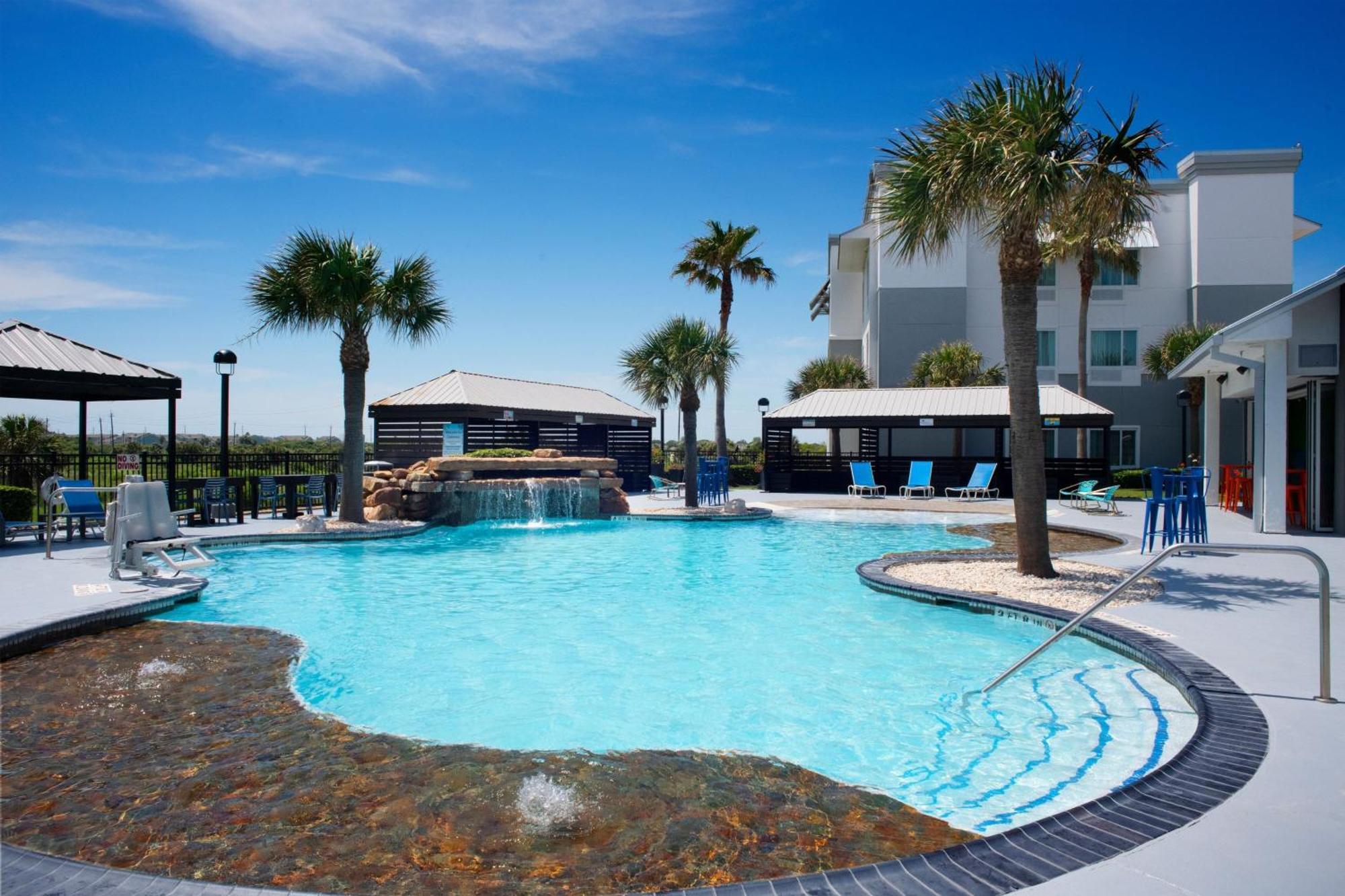 Towneplace Suites By Marriott Galveston Island Екстериор снимка