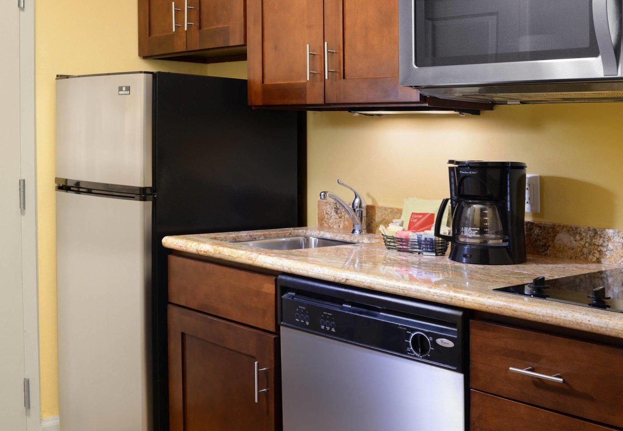 Towneplace Suites By Marriott Galveston Island Екстериор снимка